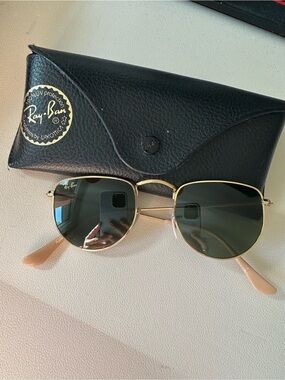 Ray-Ban Elon Gold Frame Sunglasses with Green Lenses